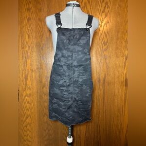 Vanilla Star Charcoal Camouflage Dress - Size 5